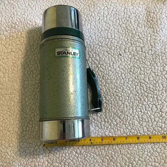 Vintage Aladdin Stanley Thermos 24 oz Wide Mouth Vacuum Bottle A-1350B Green USA - Picture 9 of 9